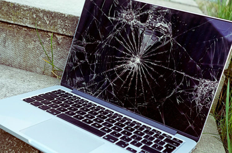 How Much Does it Cost to Repair a Laptop Screen